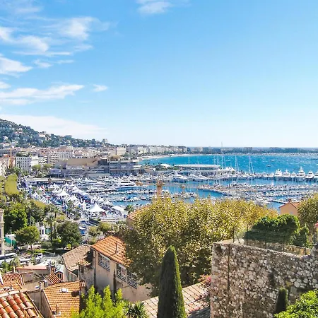 In With Wifi * Cannes